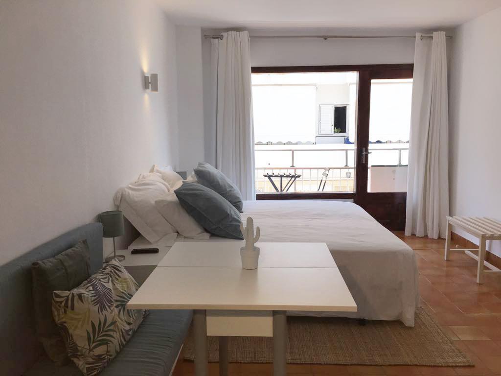 Apartamentos Albertos Santa Eularia des Riu Exterior photo